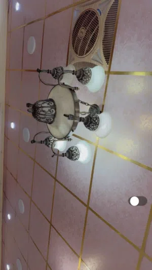 ثريات عدد 2