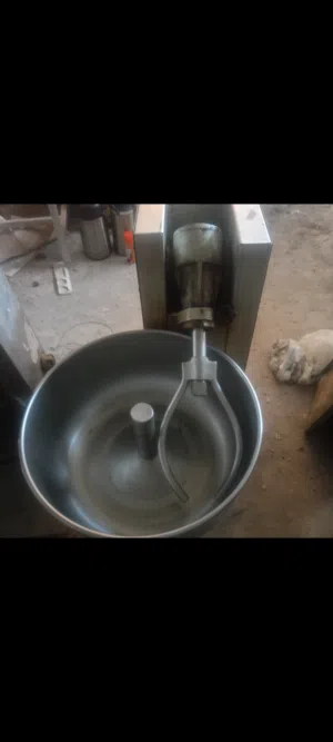 اغراض مطعم ومقهي للبيع