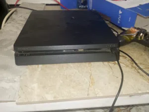 بلي 4 المهكر بيه العاب اساسية ما مفتوح ابد ويا يوبي اس