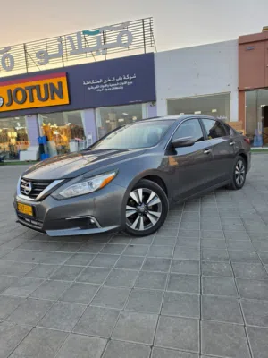 Used Nissan Altima in Al Batinah