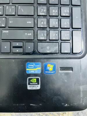 لابتوب hp  كور اي 7