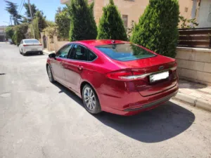فورد فيوجن لون خمري 2017 SE.