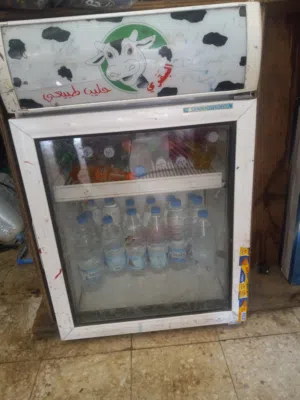 ثلاجه حليب بقري
