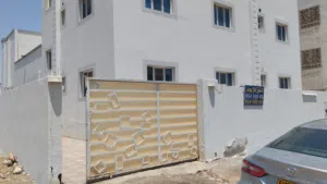 شقة جميلة واسعة في حلبان ومناسبة للعوائل