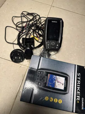 Striker 4 GPS GARMIN