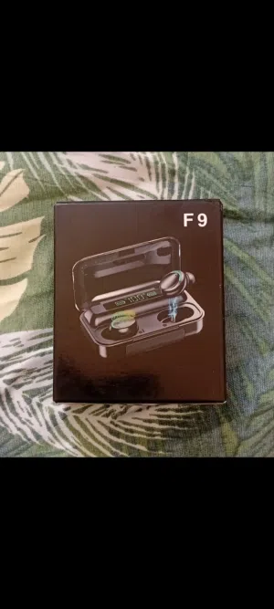 سماعة F9