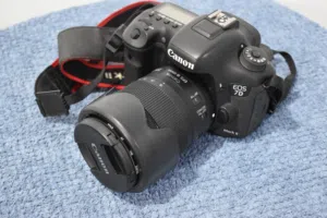Urgent Sell My Canon 7D M2 with EFS 18 to 135mm IS USM Nano latest Lens