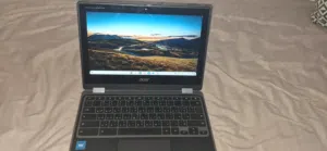 Chromebook Spin 511 مستعمل ما فيه اي مشاكل مثل الجديد فقط مافيه قلم و المساحه ثنين و ثلاثين قيقا