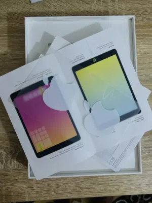 آيباد الجيل التاسع(9) 64GB أخو الجديد مع كامل ملحقاته (كربلاء)