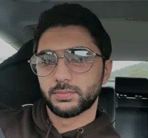 yazan 