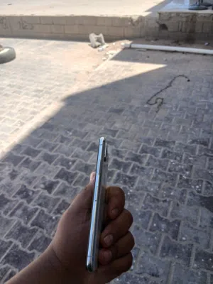 ايفون X بنغازي