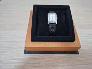 ساعه BAUME & MERCIER genev. . للبيع قابل للمساومه