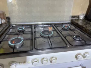 فرن غاز مستعمل للبيع