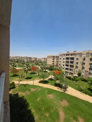 شقه للايجار القانون في مدينتي (116 متر)