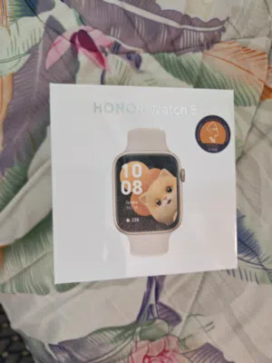 Honor watch 5 new ساعة هونر جديدة لم تستخدم