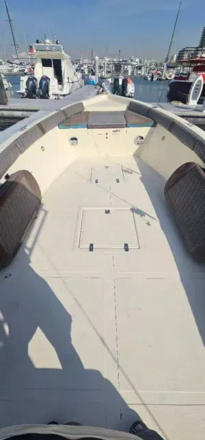 2024 38-foot fishing boat, 90% new