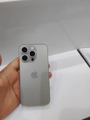Apple iPhone 15 Pro 128 GB in Hawally
