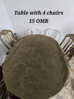 Table with 4 chairs