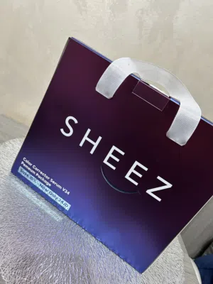 بكج كامل منتج sheez لتبييض الأسنان ، جديد بالباكيت سعره في الصيدليات 24 د