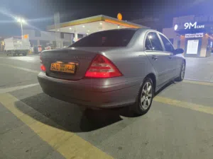 مرسيدس  180 بحالة ممتازة