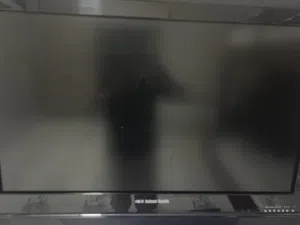 شاشة للبيع ب65دينار