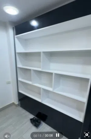 دولاب وارفف لاصحاب الانشطه جاهزه ومافيها ولا عيب