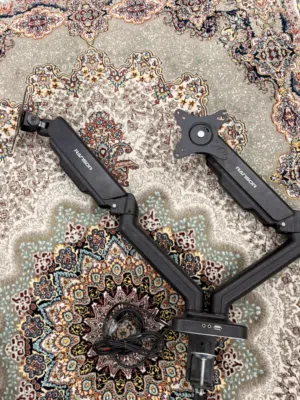 Dual Monitor Arm