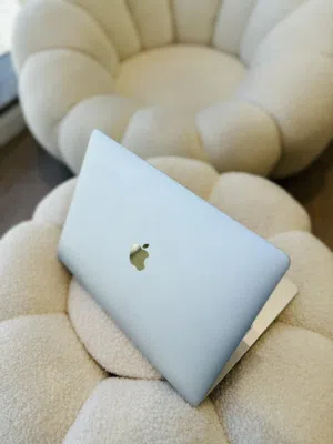 MacBook Pro 13”
