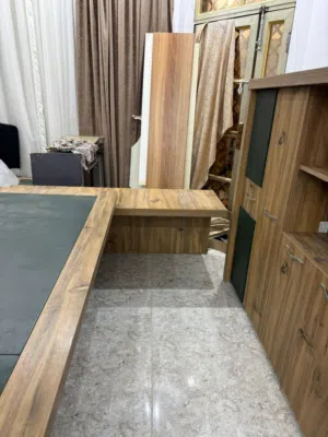 مكاتب للبيع