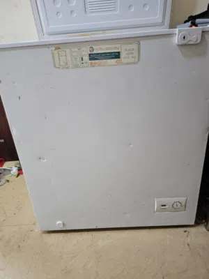 فريزر للبيع ب 200 درهم