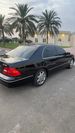 للبيع  لكزس LS430 فخمة ونظيفة – بحالة ممتازة