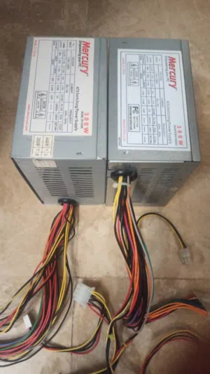 3 باورات سبلاي 300w و واحد 350w dell للبيع معا بعض ب 150 و ساهل كانك شاري