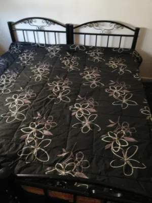 سرير للنوم  عدد 2