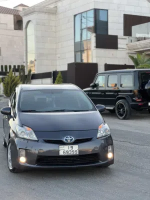 Used Toyota Prius in Amman