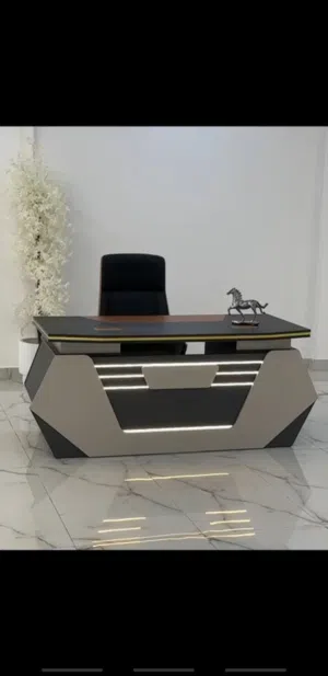 مكتبك هو عنوان نجاحك... خله يعكس فخامتك نوفر لك أحدث تصاميم المكاتب العصرية وبسعر مناسب