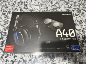 سماعة كيمنك احترافية logitech astro a40 مستخدمه نظيفة كل ملحقاتها موجودة