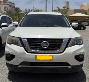 Used Nissan Pathfinder in Muscat