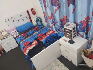 غرفة نوم مفرد وخزانه طابقين للبيع