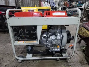 بيع وشراء الموطير الكهرباء مطور كهرباء خمسه كيلوا ديزل نوع ينمر صحراوي نضيف كرت شبه جديد