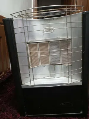 3 جرار غاز وصوبة رومو 4 عيون شبه جديد