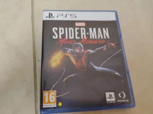 للبيع Spider-Man: Miles Morales بحالة الوكالة (PS5) للبيع مستعجل