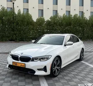 BMW 330i 2019 فل أوبشن وارد – نظيفة جدًا وجاهزة للإستخدام