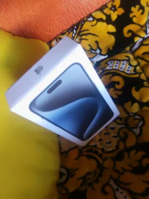 Iphone 16 pro max hay copie 1er calite top felkhdma eta batrie 100 f 100 promo 1600 dh fix