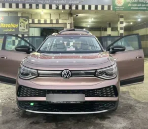 Volkswagen . ID 6 . 2021 . Used1