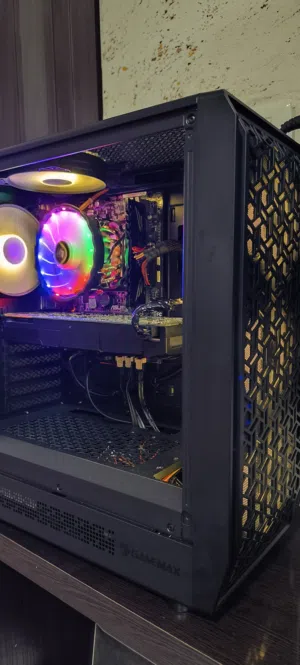 كمبيوتر العاب قوي وبسعر رخيص مع شاشة       PC GAMING