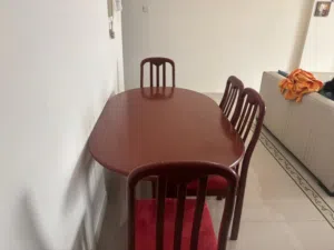 4 seater dining table