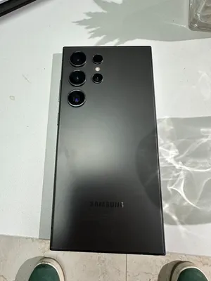 Samsung . Galaxy S24 Ultra . 64 GB4