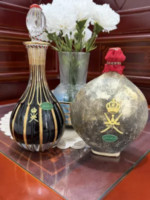 دهن عود مشمع