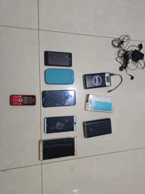 اجهزه تلفونات وشاحن بور بانك للبيع مستعمل