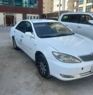 تيوتا كامري موديل 2004